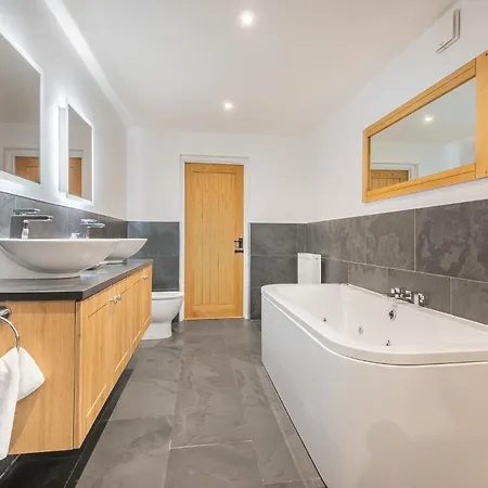 Cozy District House On The Fells Holiday home *