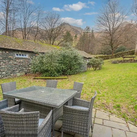 Cozy District House On The Fells Holiday home Ambleside